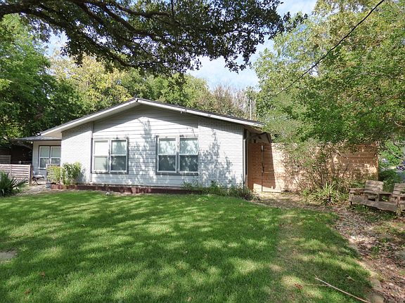 3rd image of 1200 Dwyce Dr