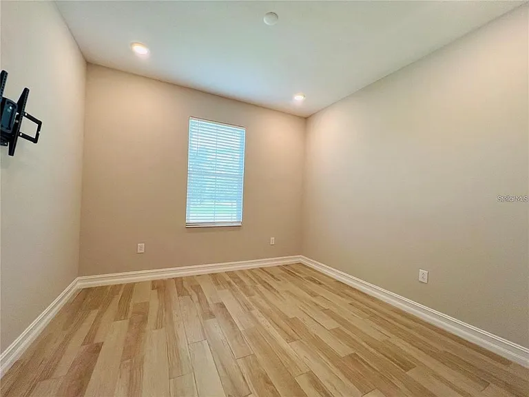 4567 Tivoli Dr — Photo 42