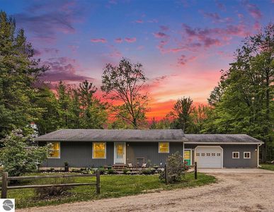 6313 E 34 1/2 Rd, Cadillac, MI, 49601
