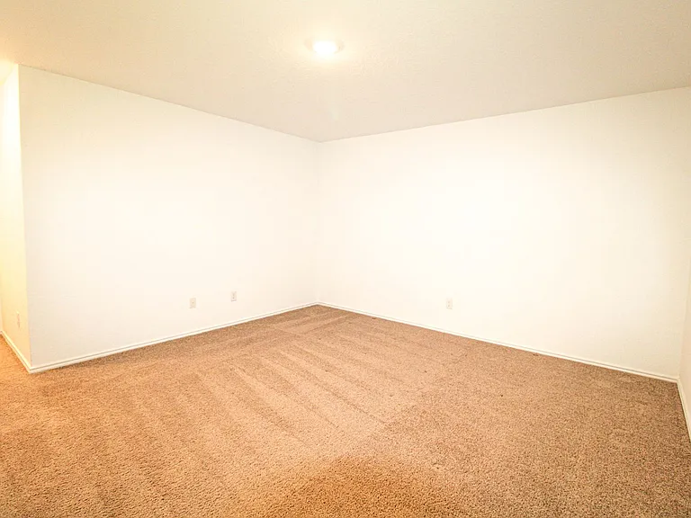 3642 Millbrook Way — Photo 28