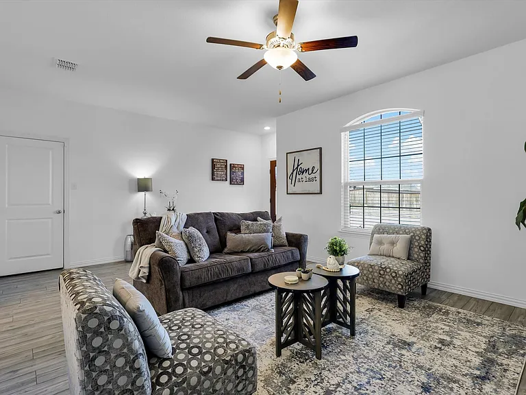 11616 Roaring Fork Trl — Photo 5