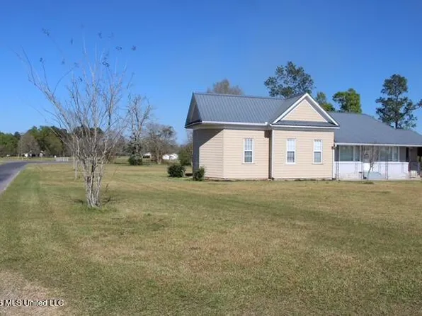 1956 Callender Rd NE, Brookhaven, MS 39601