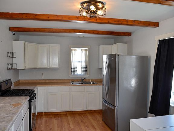 5th image of 1786 Omar Rd