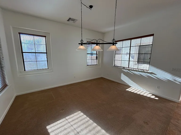 831 W Sycamore Ct — Photo 26