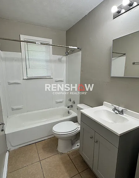 220 Vernelle Ave — Photo 6