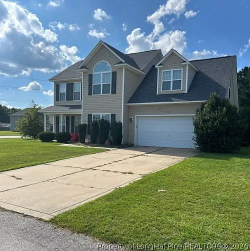 117 Roanoke Dr — Photo 1