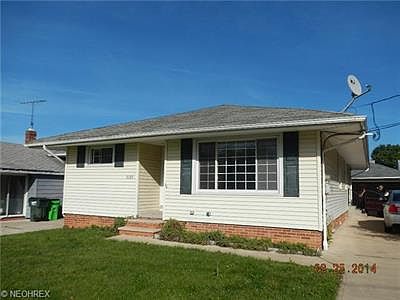 1st image of 5385 E 134th St