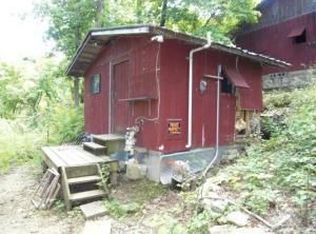 6829 Cottonwood Rd, Harrison, AR 72601