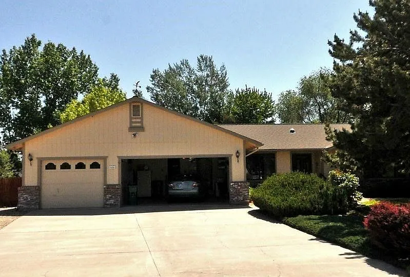 8280 Rocky Meadow Cir photo 1