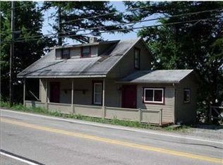161 Main St, Donegal, PA 15628