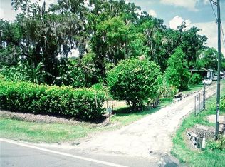 526 N Dover Rd, Dover, FL 33527