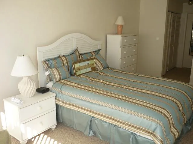 Nice one bedroom in Popular Marco Island Development ! — Photo 2