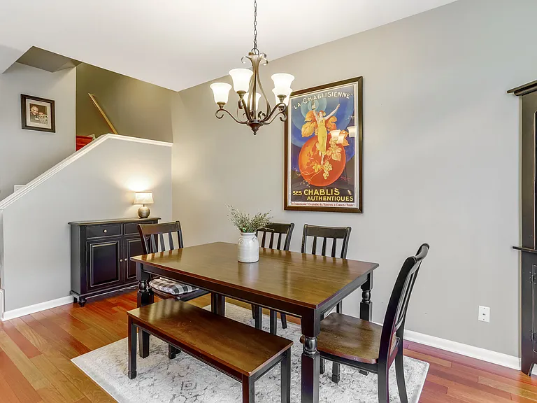 141 Martin Ln — Photo 22