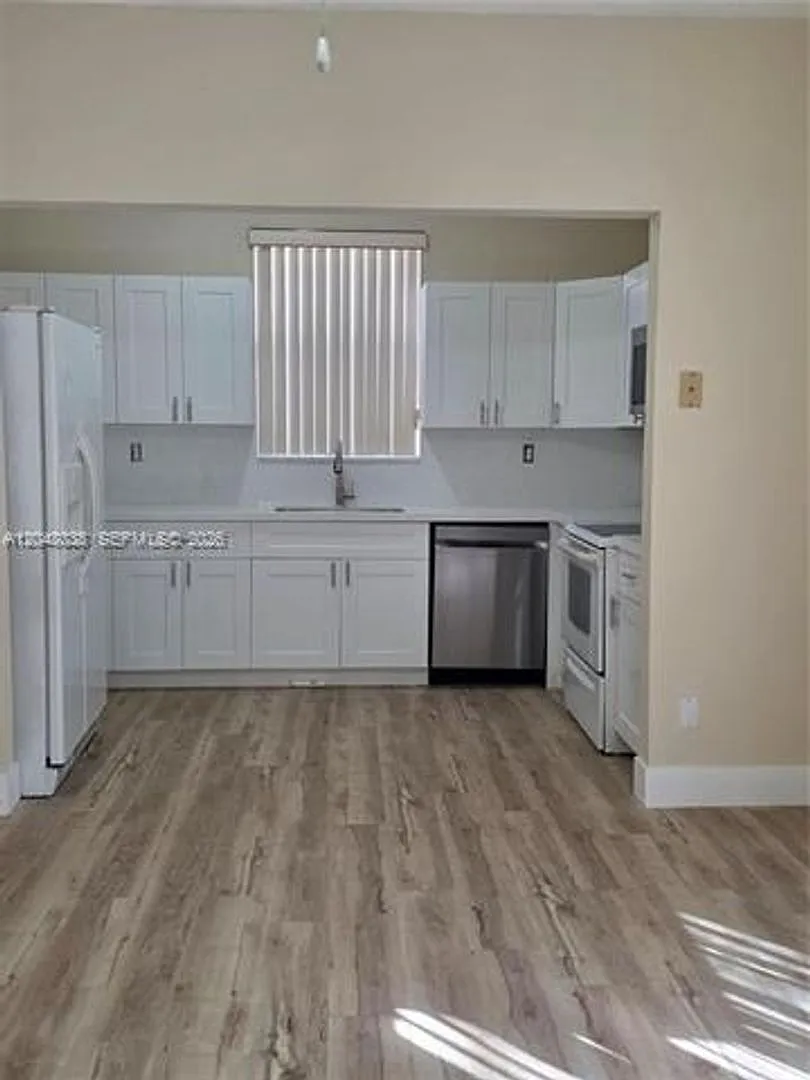 2926 SW 26 St # 2926 , Miami, FL 33133 — Photo 1