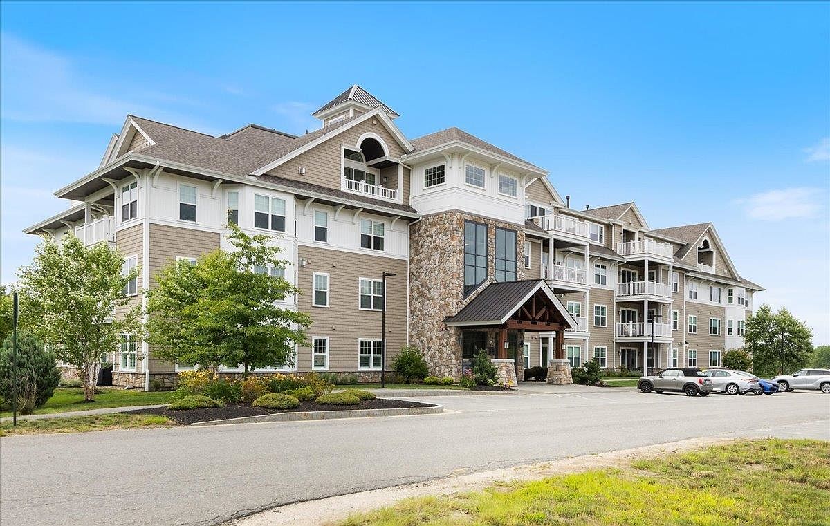 7 Longview Drive #108 — Atkinson Country Club and Resort