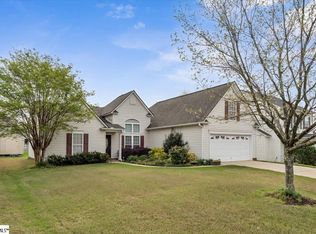 112 Longwood Ln, Easley, SC 29642