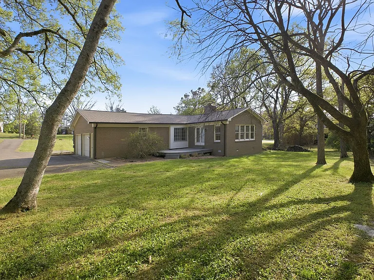 6406 Fischer Ct — Photo 23