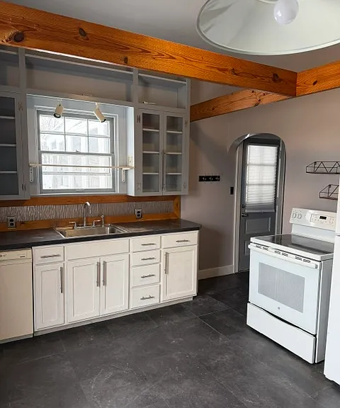 325 E Sandusky Ave #325 — Photo 7