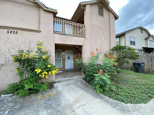 5225 Meadow Fld #1 Photo 1