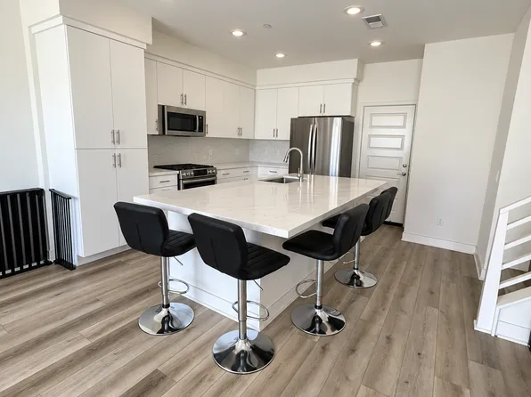 11012 Ardha Way, San Diego, CA 92126
