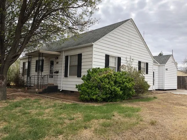 1901 9th St, Woodward, OK 73801