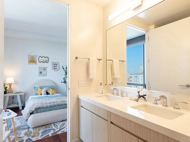 200 W 67th St #26G — Photo 6