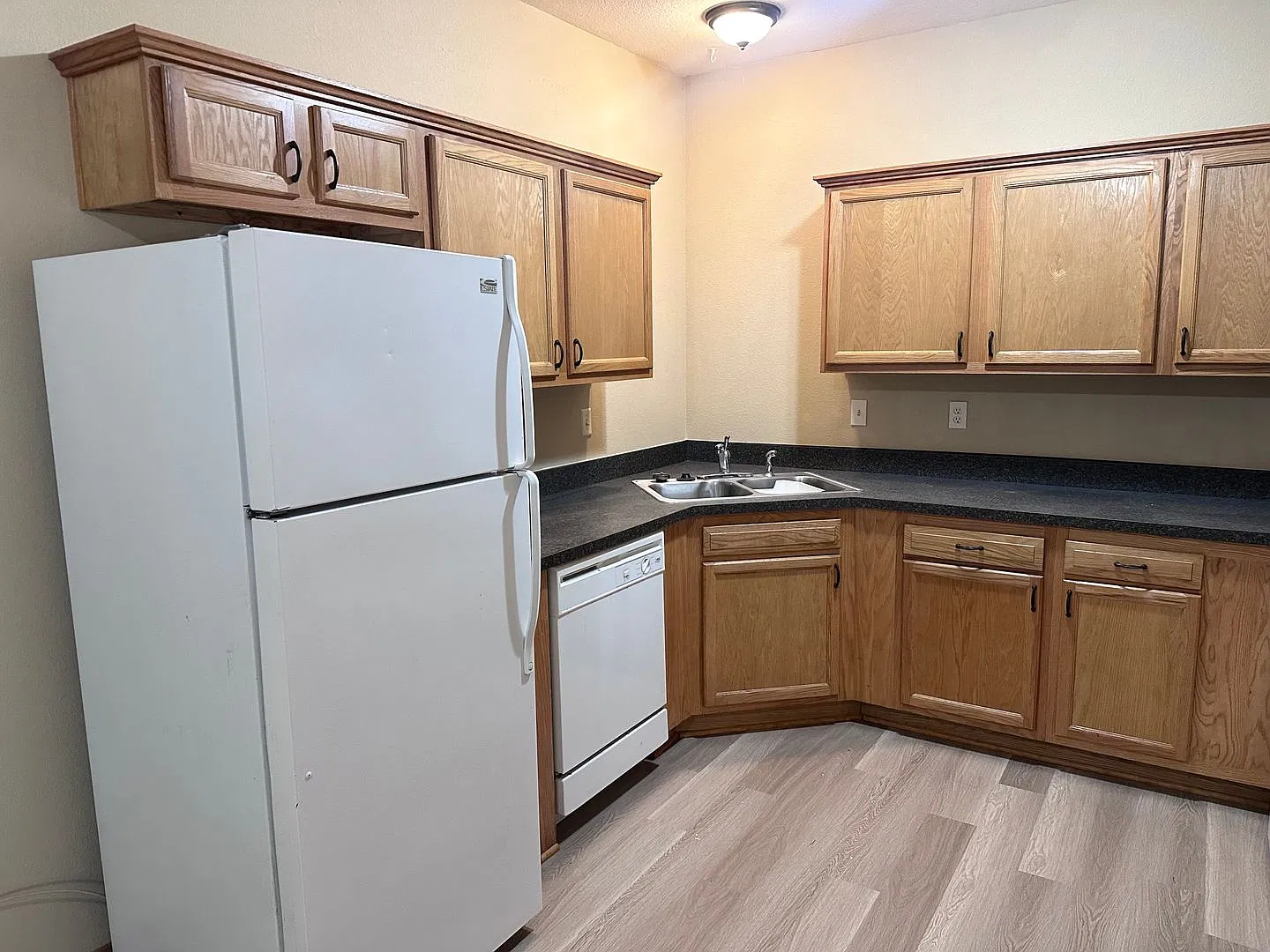 2 Bed | 2 Bath Apartment on the 1st Floor in Grain Valley at the Creekside Village Apartments — Photo 4