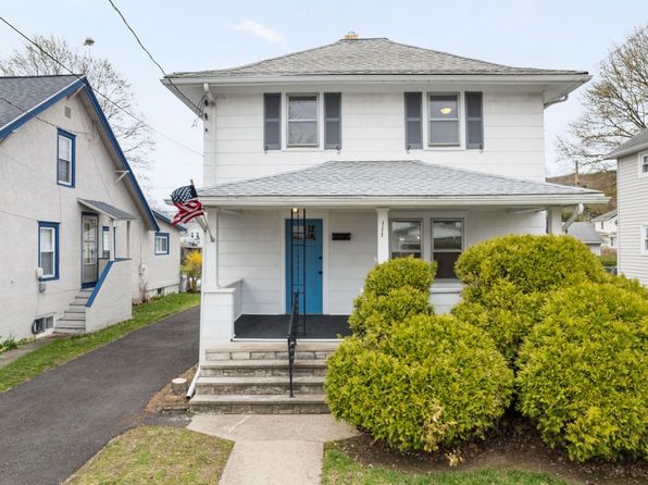 111 W Wendell St, Endicott, NY 13760