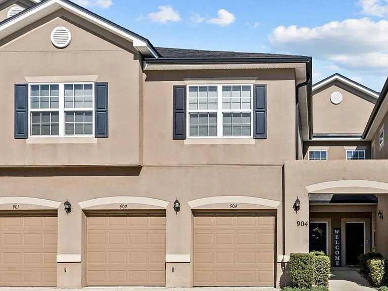 12301 Kernan Forest Blvd #904 — Photo 1