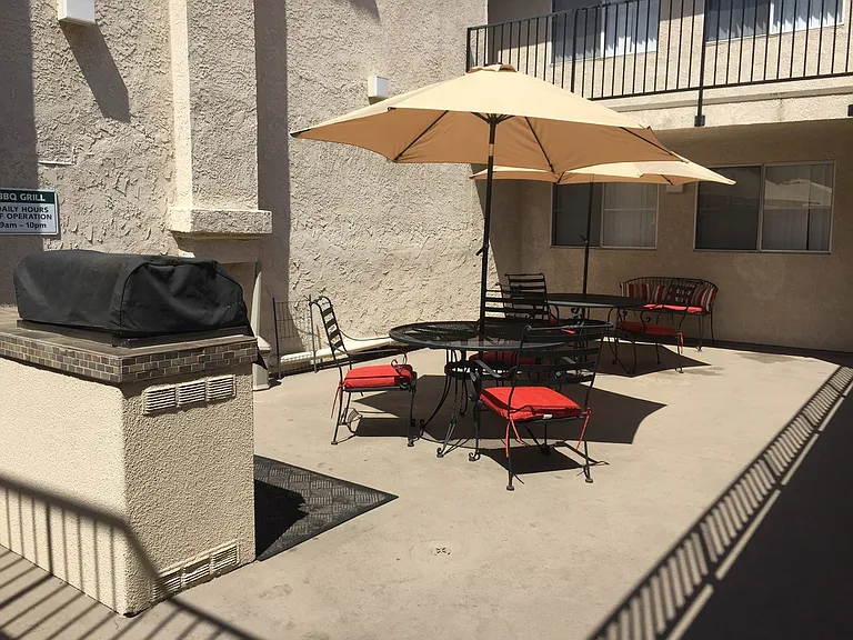 380 N Catalina Ave #1 — Photo 13