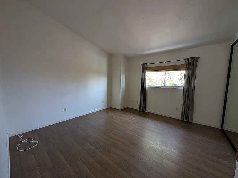4510 Campus Ave #5 — Photo 23