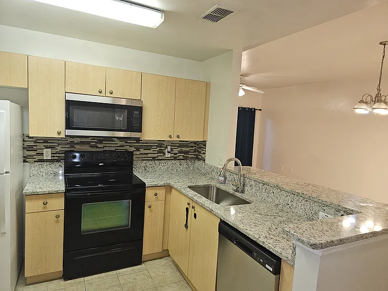 4104 Bellasol Cir #1312 — Photo 21