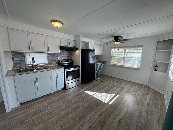 2nd image of 1112 W Shell Point Rd Lot 511