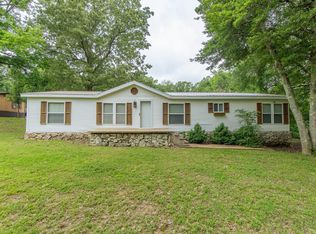 170 Rose Rd, Crump, TN 38327