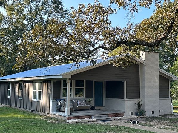 37 Harlan Davis Rd