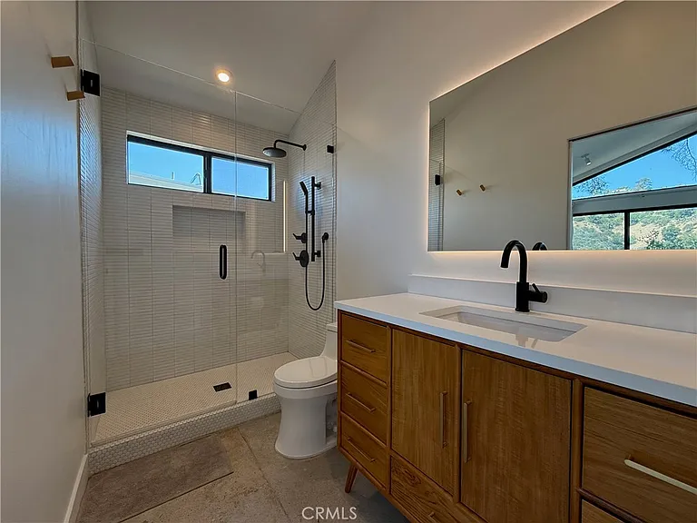 8515 Crescent Dr — Photo 12
