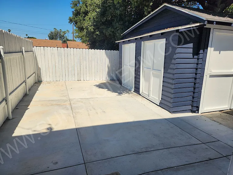 975 N Eleanor St — Photo 24