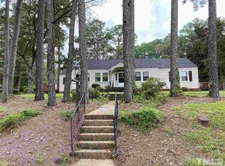 810 Tryon St, Sanford, NC 27330