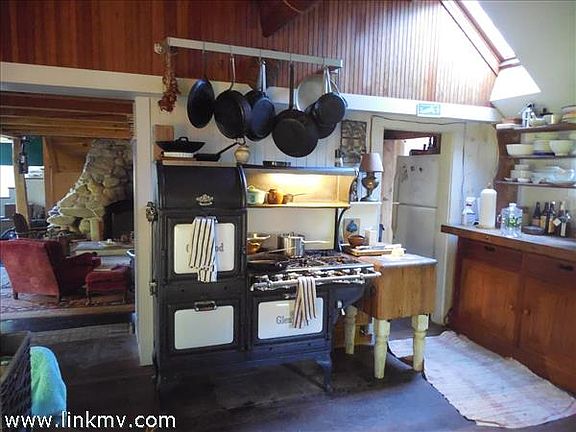 Kitchen w/Glenwood stove