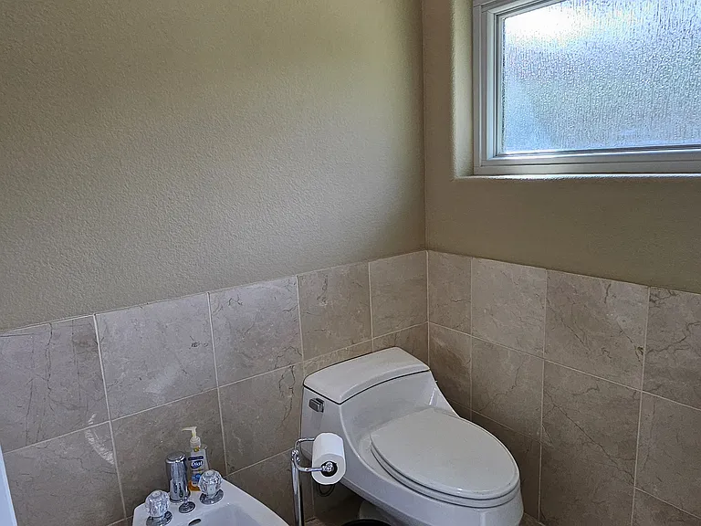2101 Grand Island Ct — Photo 17