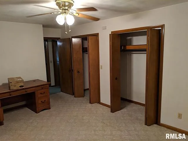 2419 Delaware Dr — Photo 9