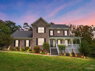 9844 Hofstra Ct, Mint Hill, NC 28227