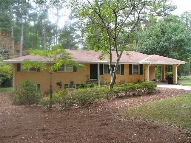 4 Sided Brick Home on Basement