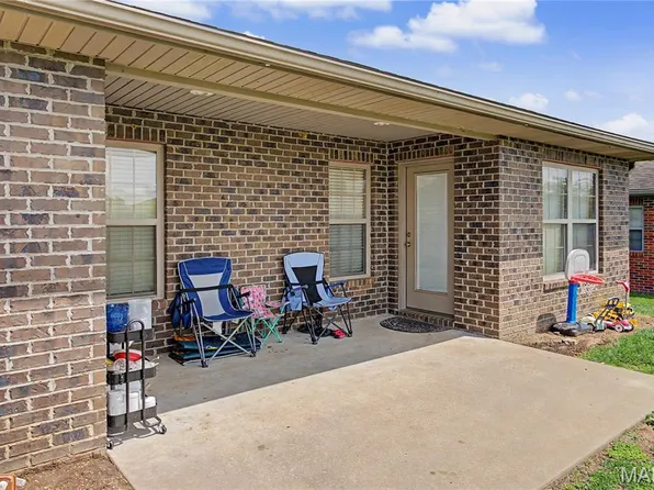 429/431 Deerwood Dr W, Jackson, MO 63755
