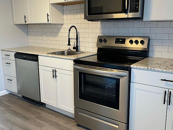 4th image of 510 Hawley Ave APT 3