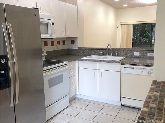 5th image of 251 SW 122nd Ter #Na