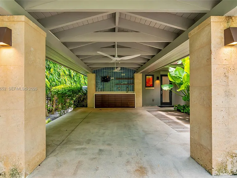 6840 Sunrise Pl — Photo 46