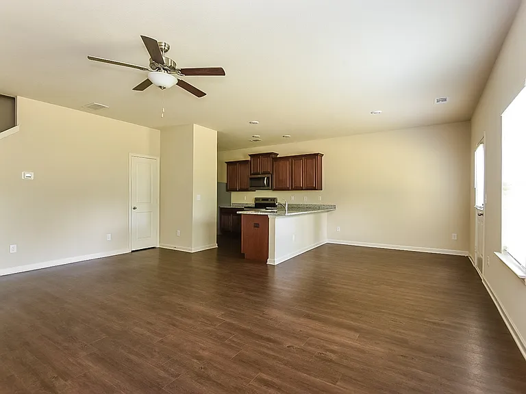 151 Innis Brook Cir — Photo 5