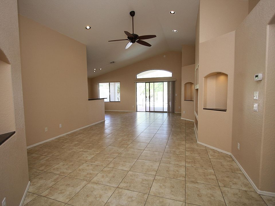 1st image of 11106 N Desert Flower Dr