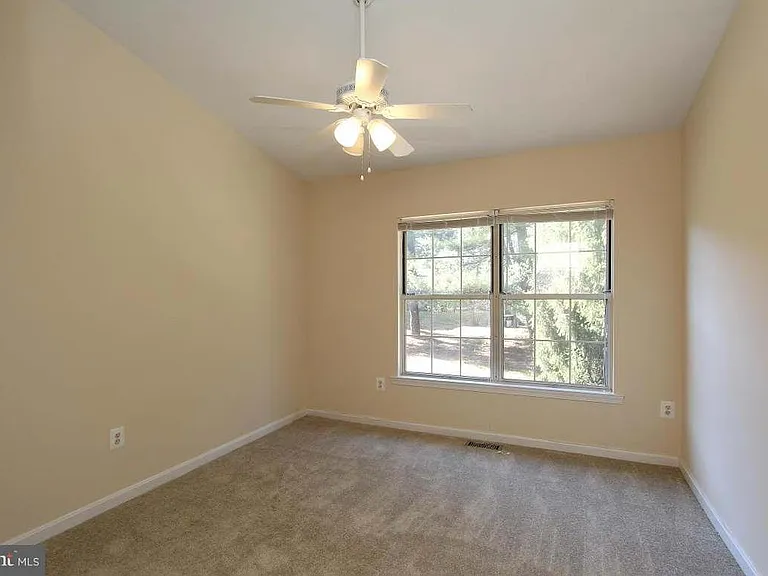 1507 Ingram Ter — Photo 27